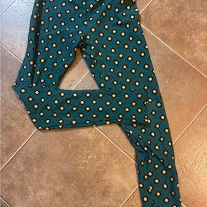 LuLaRoe Tween Teal and Gold Diamond Pattern Like New
